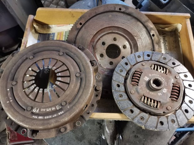 Opel corsa Astra kuplung