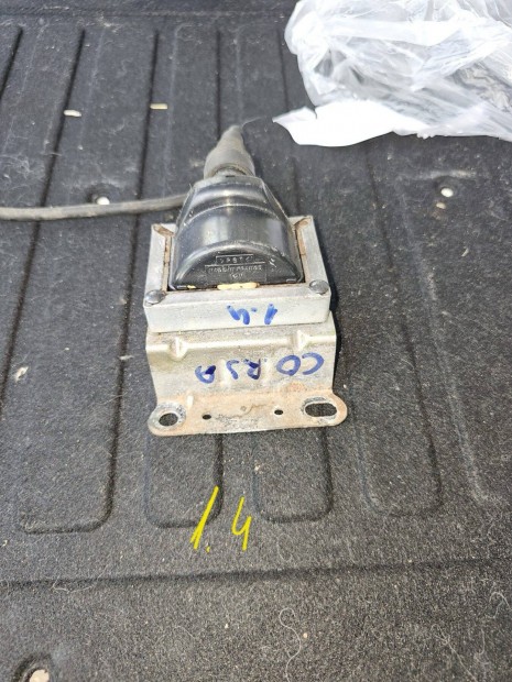 Opel corsa B trafó gyujtotrafo 1.4 50000