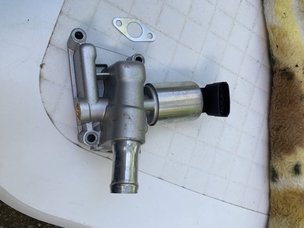 Opel corsa C AGR szelep j