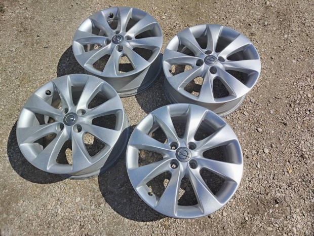 Opel corsa D, E 4x100 16" Et 40 hibátlan!!