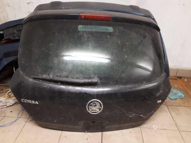 Opel corsa D csomagtr ajt