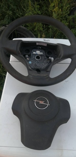 Opel corsa D kormny