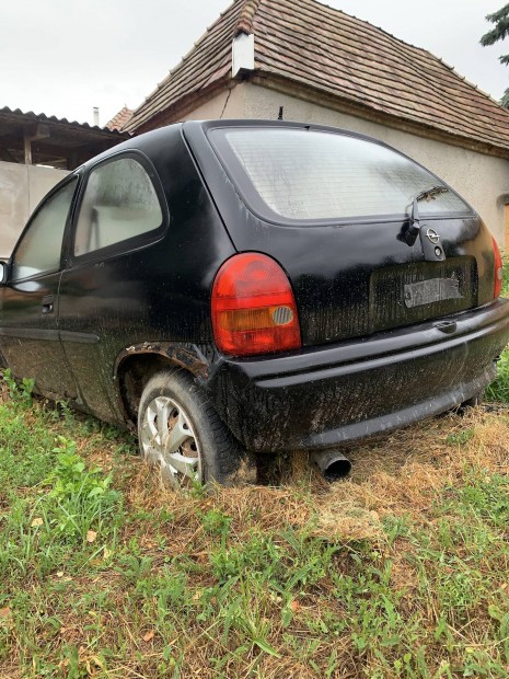 Opel corsa alkatrsz