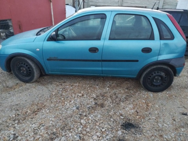 Opel corsa c 1.2 minden alkatrsze 