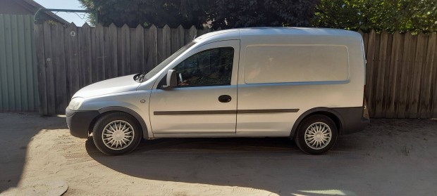 Opel corsa combo 1.7dti