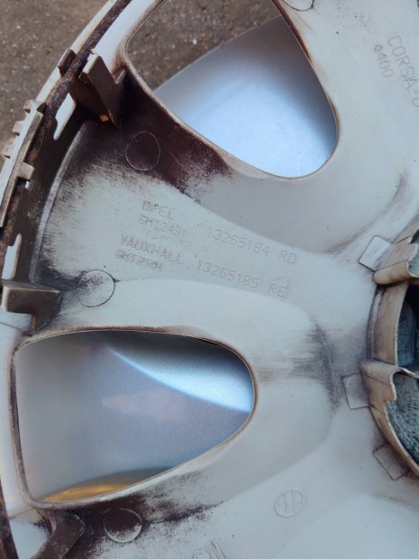 Opel dsztrcsa 15" Corsa D