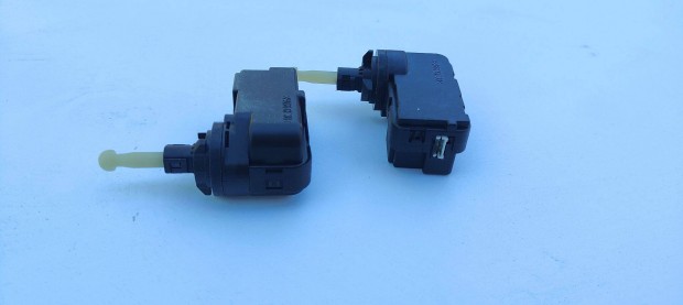 Opel elektromos fényszóró magasság állító motor