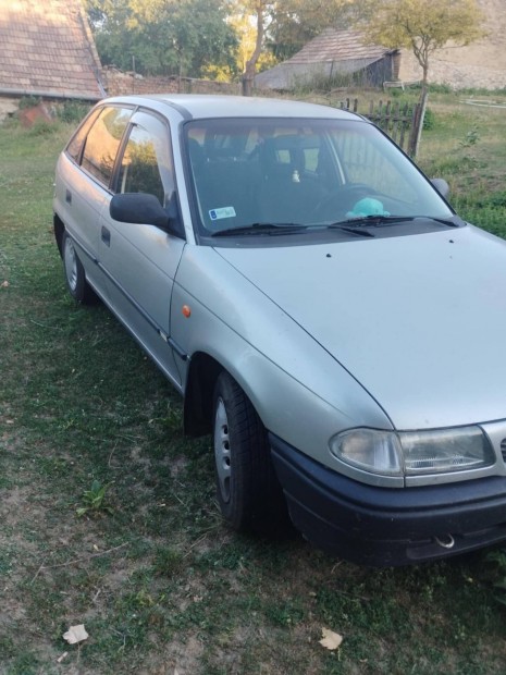 Opel f astra