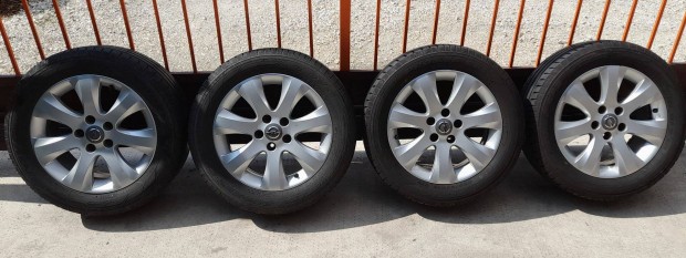 Opel felni szett Toyo nyári gumival 205/55 R16