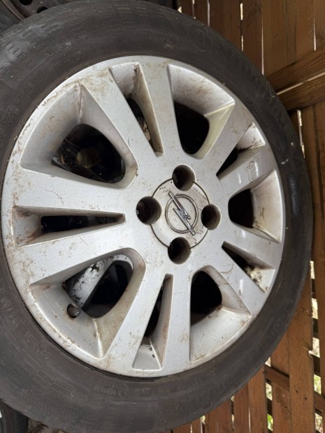 Opel gyári 16' alufelni