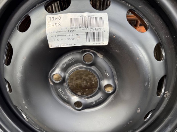 Opel gyári 175/65R14 felni garnitúra 2140141