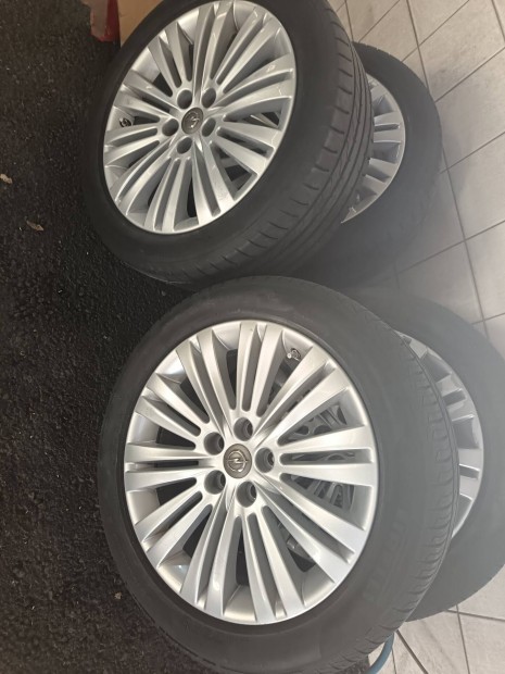 Opel gyri 17" 5x105 alufelnik nyri gumival elad 