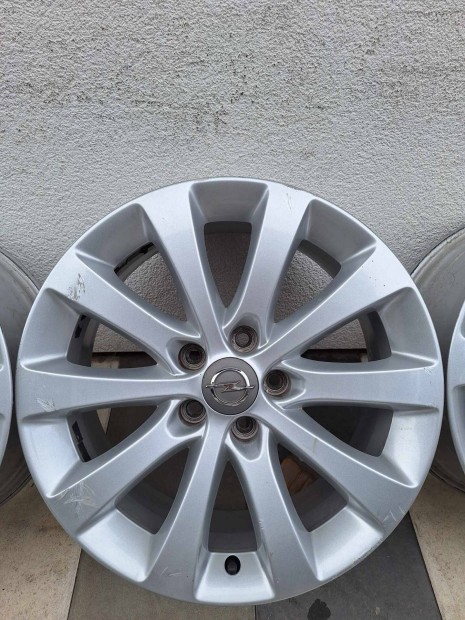 Opel gyri 17 colos 5x110- es felni Chevrolet Saab Alfa Fiat Jeep