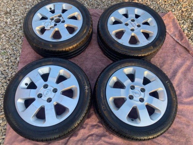 Opel gyri GM 4x100 kerekek 185/55 R15 gumikkal