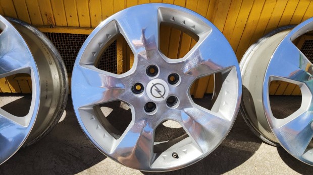 Opel gyri (GM) alufelni friss polrral, 5x110, 7x17, et47, 65.1