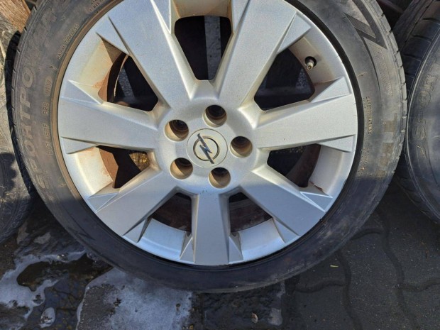 Opel gyri alufelni 17-es, Astra, Zafira 5x100, ET39. Csak 2 db van, 2
