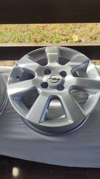 Opel gyári alufelni 4x100 ,6x15 ,ET43