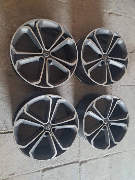 Opel gyári alufelni 5x115 20"