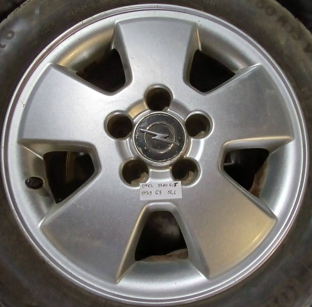 Opel gyri alufelni megkimlten!