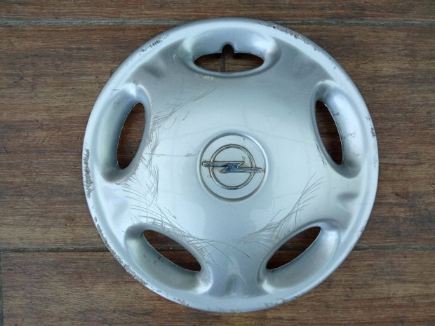 Opel gyri dsztrcsa 13"