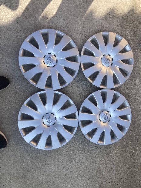 Opel gyri dsztrcsa 16"