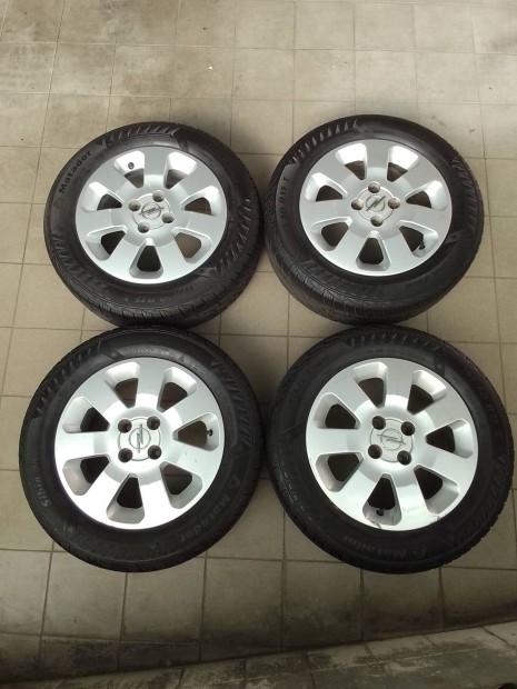 Opel gyri knnyfm felni tli gumival 