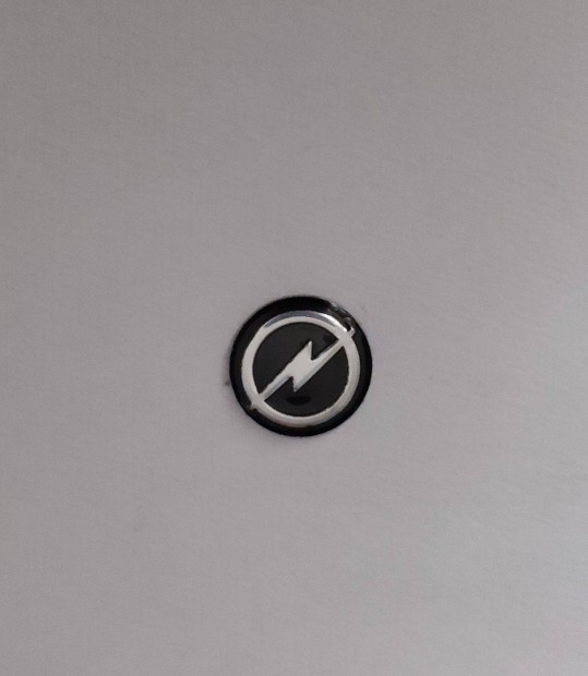 Opel indtkulcs (aut kulcs) emblma 14 mm-es