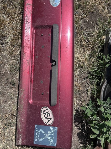 Opel kadett cabrio csomagter ajto