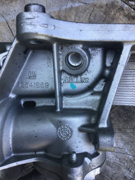 Opel kiv�l� alkatreszek !