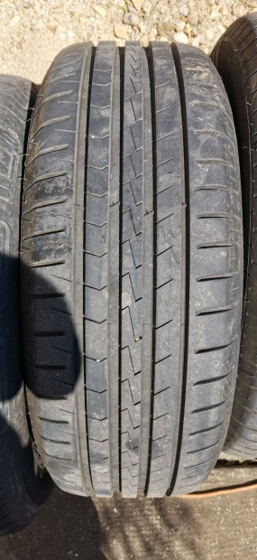 Opel lemezfelni Struktu 5x110 R16 ET39 Vredestein Sportrac 5 205/55R16