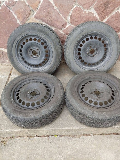 Opel lemezfelnik 15" Gyrben elad