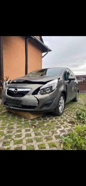 Opel meriva b A14nel vlt 1.4 turb 88kw 120000km Garancival elad