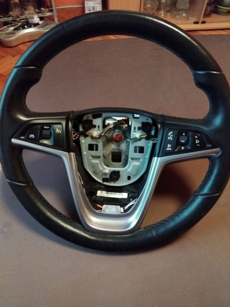 Opel meriva b füthető bör kormánykerék