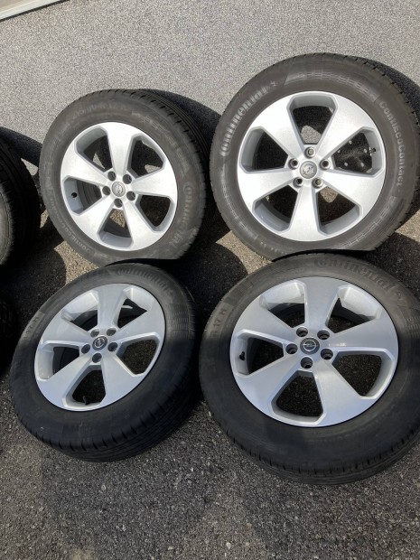 Opel mokka 17 col 5x105 szenzoros gyri alufelni nyri gumival