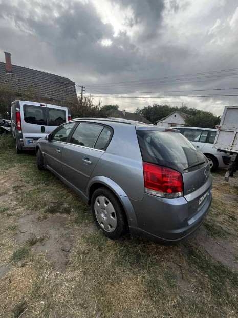 Opel signum bontott alkatrszek 