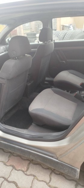 Opel signum cser�ln�m l�ra vagy cs�kora