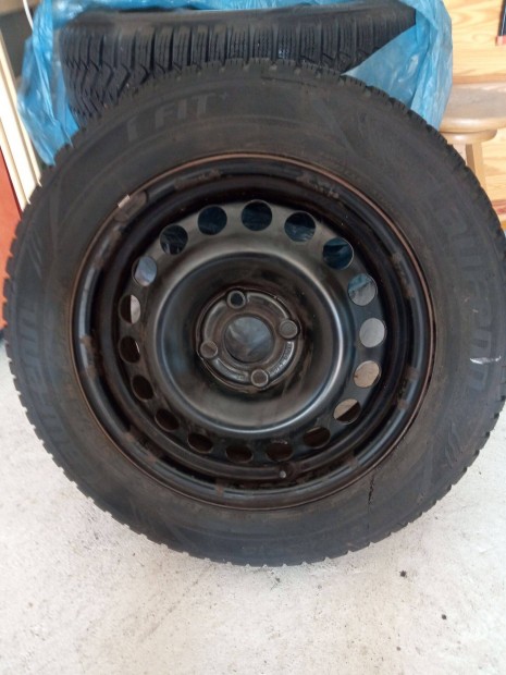 Opel téli gumiabroncs felnivel
