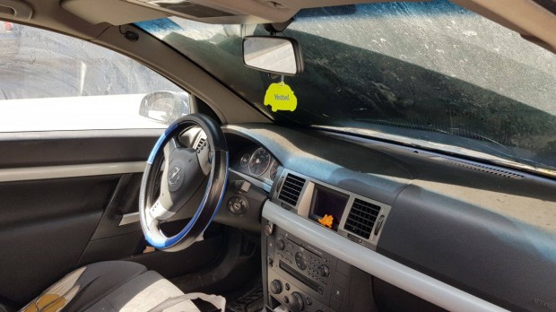 Opel vectra 2.2 gts sport 2005 144.le diesel kiégett elektromos mot té