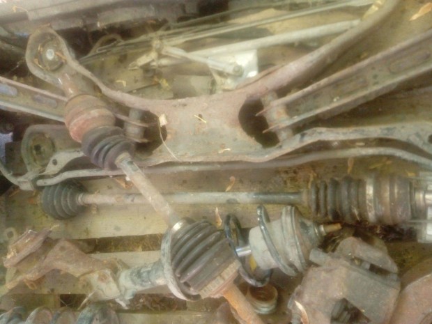 Opel vectra 97 1,6 B 2 lengéscsillapitó, 2 féltengely, abs ablaktör