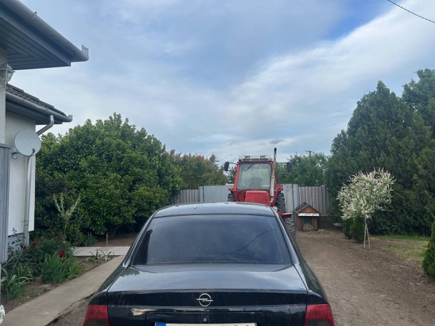 Opel vectra B 1.8
