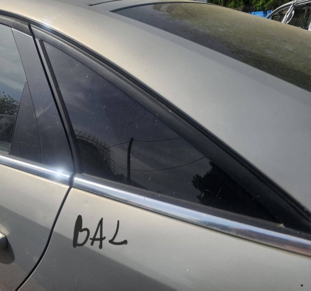 Opel vectra c hátsó oldal üveg Oldalüveg 7000