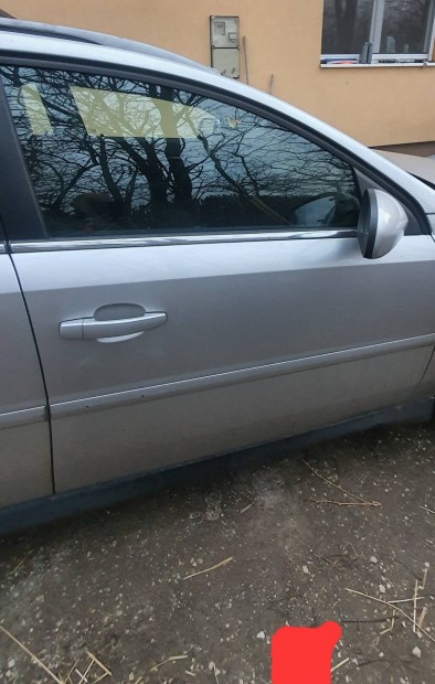 Opel vectra c jobb első ajtó 15000