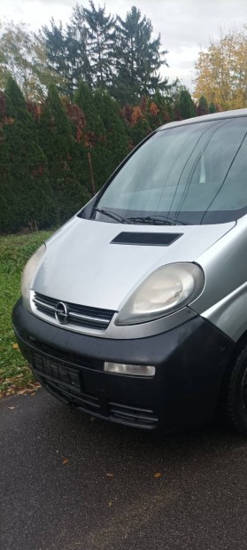 Opel vivaro Renault trafic bontott alkatrszek 2001-2006