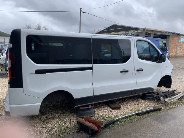 Opel vivaro b Renault trafic III hátsó sárvédő hosszú