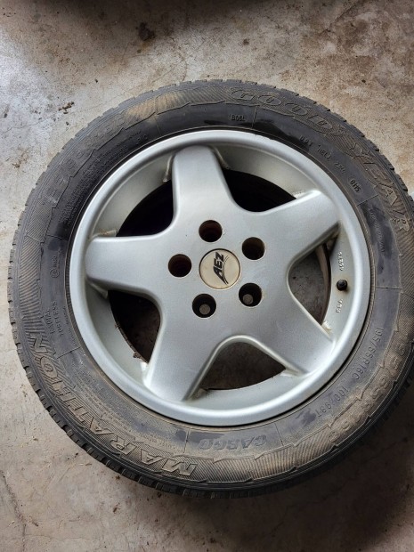 Opel vivaro gyári alufelni, felni szett eladó!