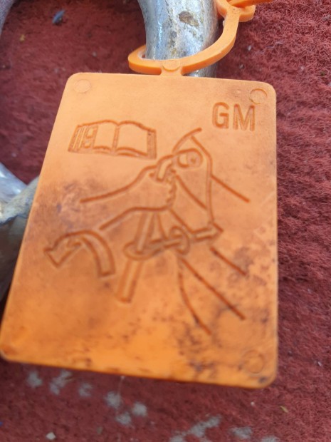 Opel vonoszem GM 