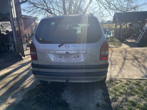 Opel zafira A 