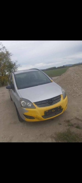 Opel zafira b 1.9 cdti minden alkatrsze 