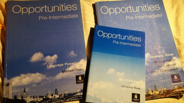 Opportunities Pre-Intermediate Language Powerbook, Student s Book +1