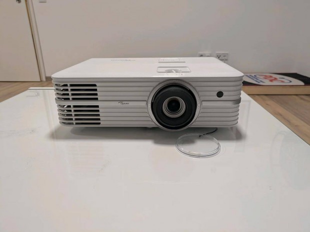 Optoma HD380X 4K 3D DLP 3500ANSI fnyerj projektor elad, jszer l